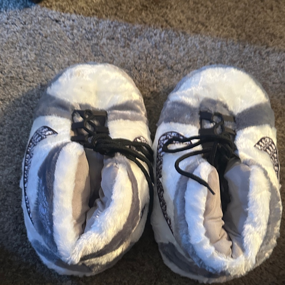 Cozy Gray Women's Slippers